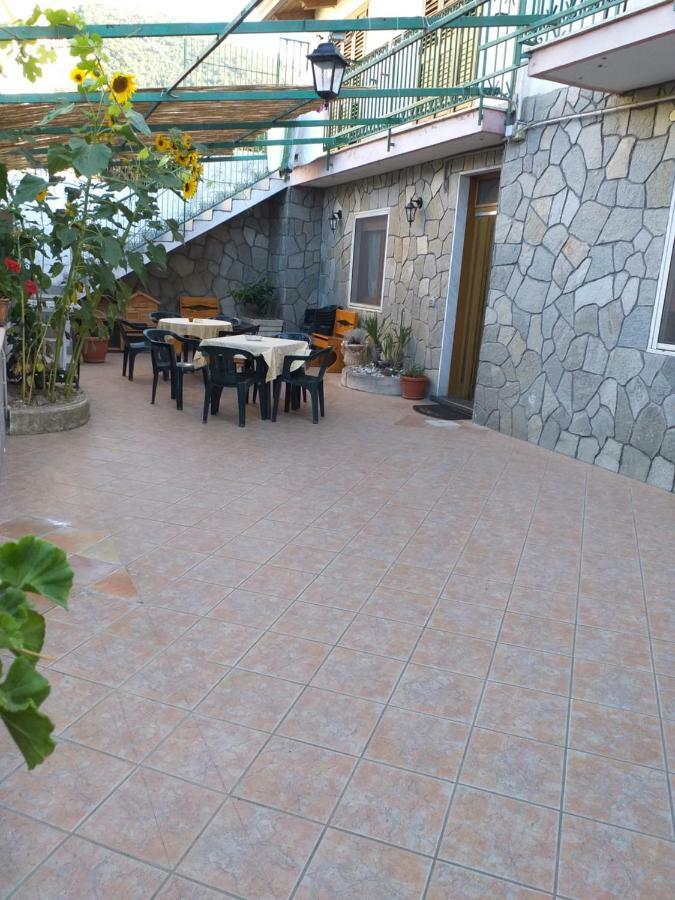 Bed & Breakfast Il Sentiero 阿杰罗拉 外观 照片